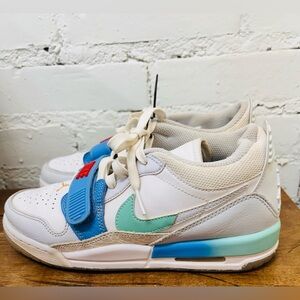 Nike Youth Air Jordan Legacy 312 Low Size 5
